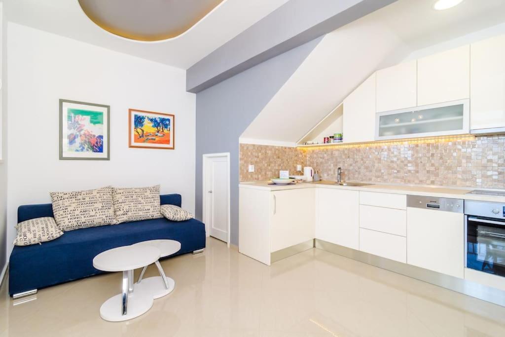 דוברובניק Sea View Apartment 10 Minutes Walk From Old City מראה חיצוני תמונה